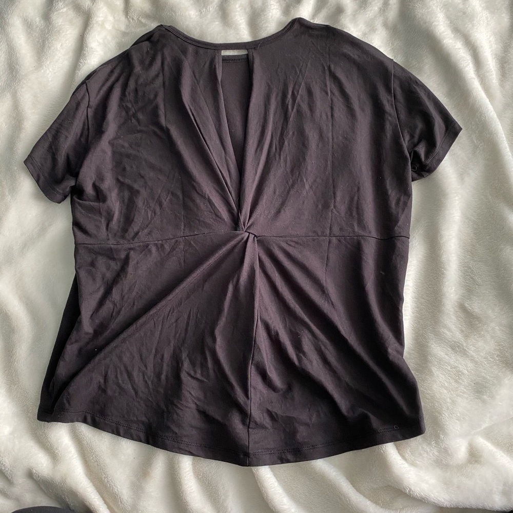 black athleta open back tee